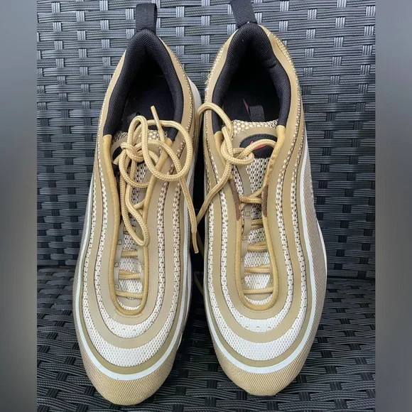 NIKE AIR MAX 97 ultra 17 ,Nike Gold and White Men's Athletic Shoes size 10.5 - Picture 6 of 9